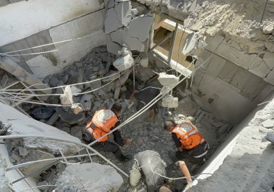 Civil defence searching for victims