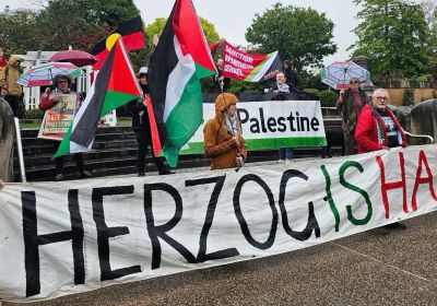 Cropped photo of protest in the Blue Mountains against the visit to Australia by Israel's president Isaac Herzog