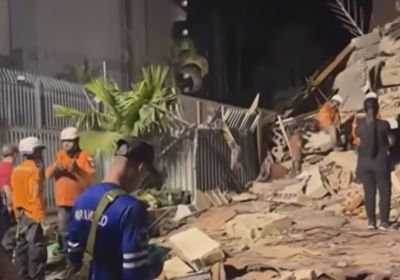 live still of earthquake
