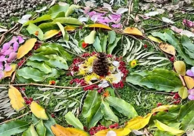 Flower and leaf arrangement