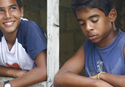 A cropped frame from the Cuban film Habanastation