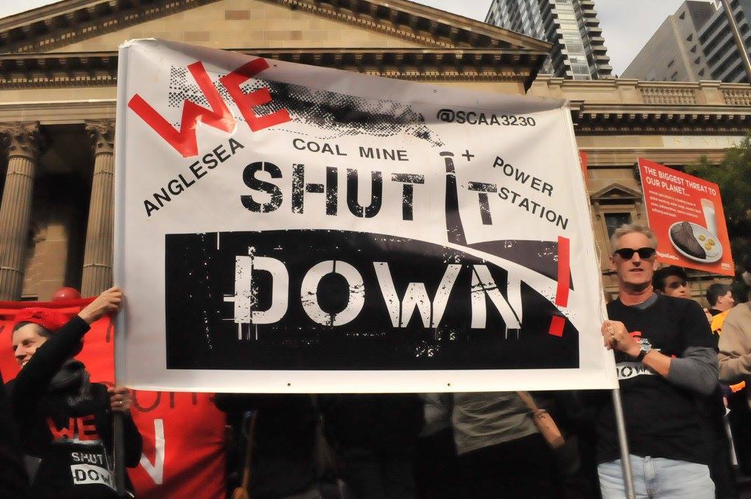 Anglesea Power Station - We Shut It Down banner at People's Climate March, Melbourne 27 November 2015.