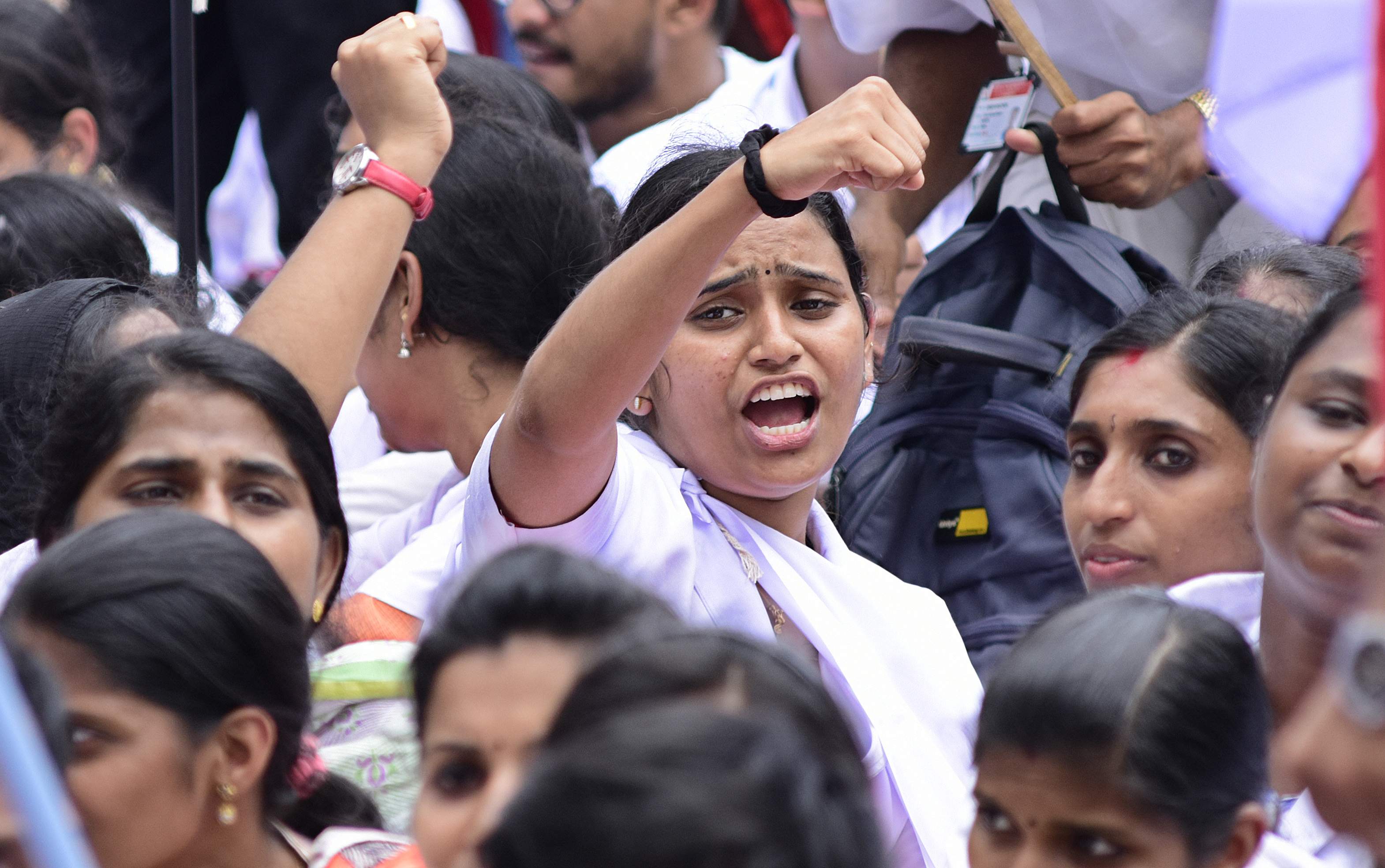 Malaysia: Unions slam new gov't over minimum wage