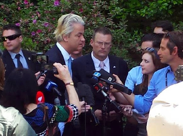 Geert Wilders speaking outside the Western Australian Parliament House, Octiber 21 2015.